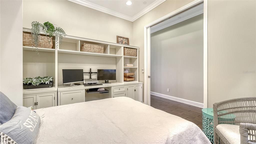 For Sale: $790,000 (2 beds, 2 baths, 2002 Square Feet)