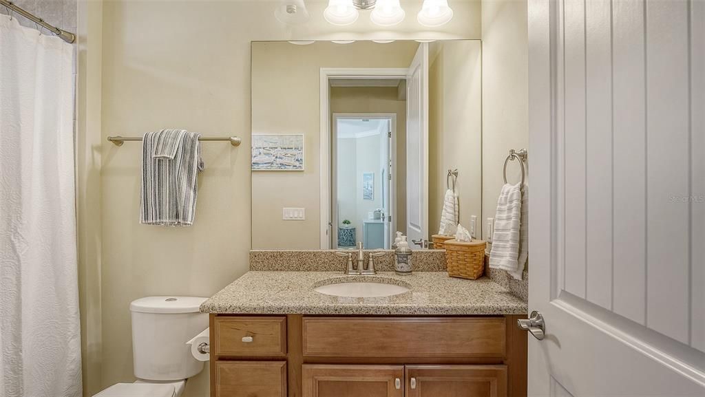 For Sale: $790,000 (2 beds, 2 baths, 2002 Square Feet)