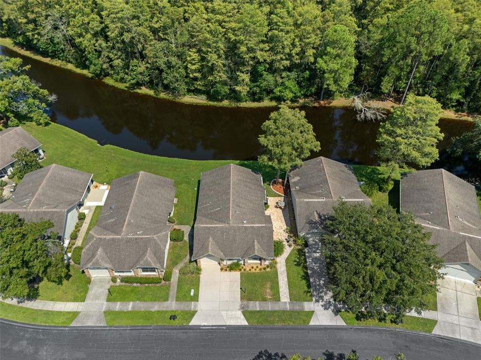 Под контрактом: $238,900 (2 спален, 2 ванн, 1364 Квадратных фут)