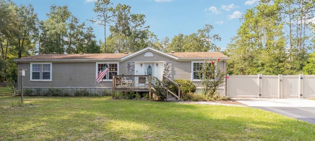 Recently Sold: $249,000 (3 beds, 2 baths, 1500 Square Feet)