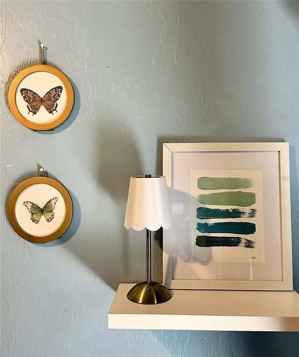 Под контрактом: $199,000 (2 спален, 2 ванн, 1070 Квадратных фут)