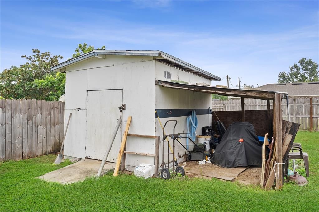 Activo con contrato: $229,000 (3 camas, 1 baños, 1063 Pies cuadrados)