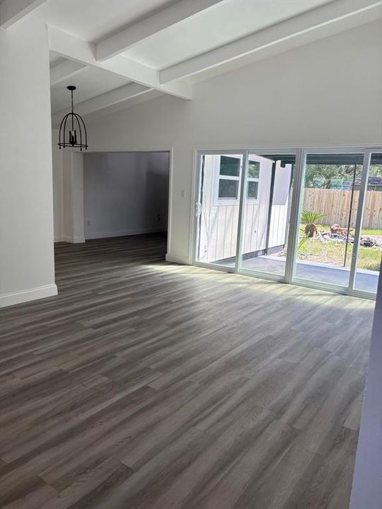 En Venta: $294,900 (3 camas, 2 baños, 1776 Pies cuadrados)