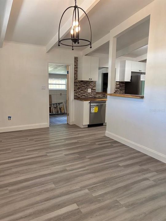 En Venta: $294,900 (3 camas, 2 baños, 1776 Pies cuadrados)