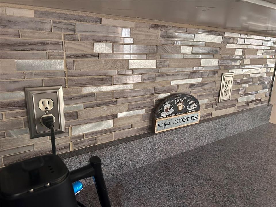 For Rent: $3,000 (3 beds, 2 baths, 1575 Square Feet)