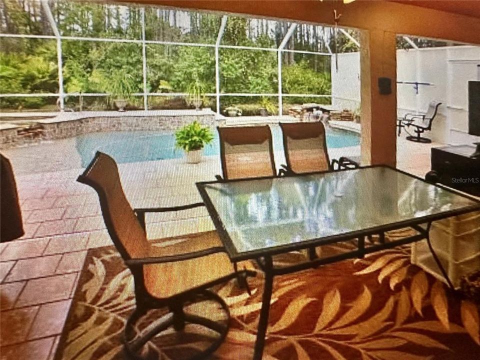 For Rent: $3,000 (3 beds, 2 baths, 1575 Square Feet)