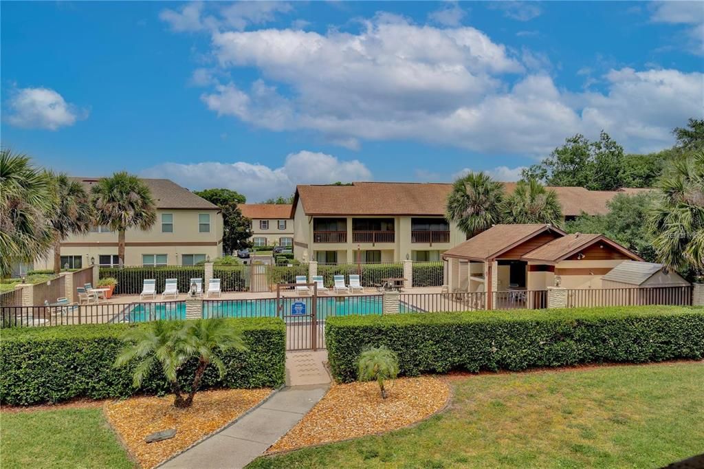 En Venta: $340,000 (3 camas, 2 baños, 1377 Pies cuadrados)