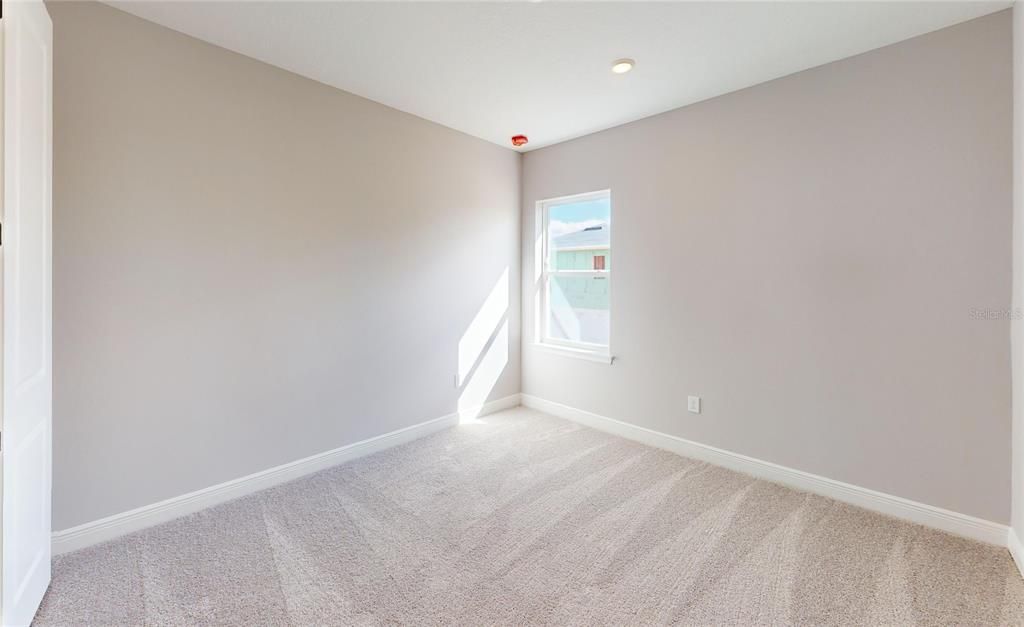 Active With Contract: $999,900 (5 beds, 4 baths, 3091 Square Feet)