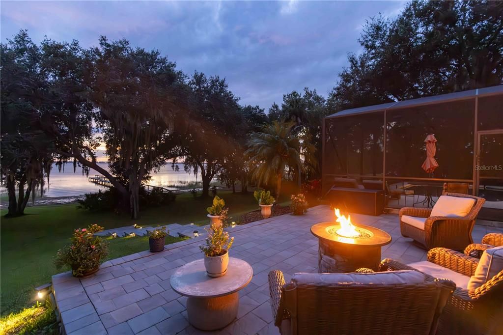 For Sale: $729,000 (3 beds, 3 baths, 2444 Square Feet)