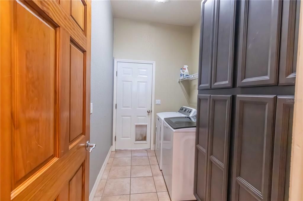 For Sale: $729,000 (3 beds, 3 baths, 2444 Square Feet)