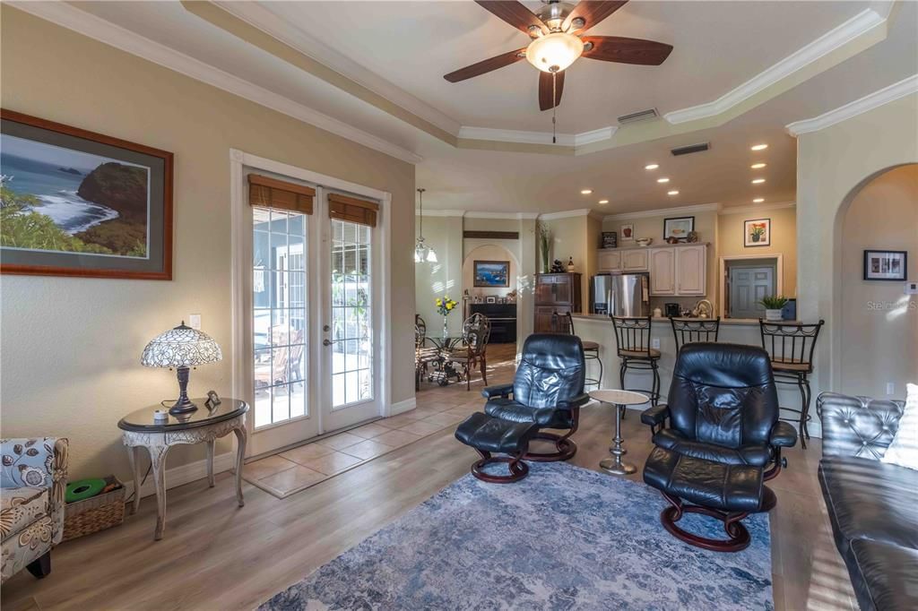 For Sale: $729,000 (3 beds, 3 baths, 2444 Square Feet)