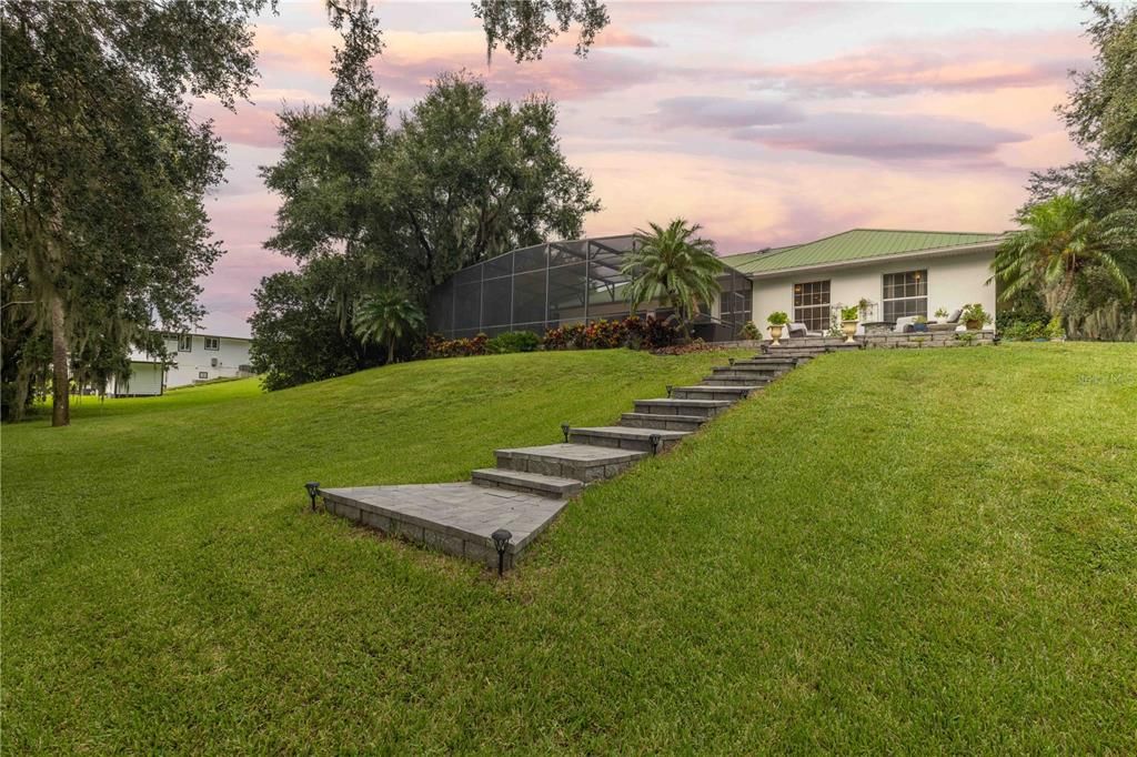 For Sale: $729,000 (3 beds, 3 baths, 2444 Square Feet)