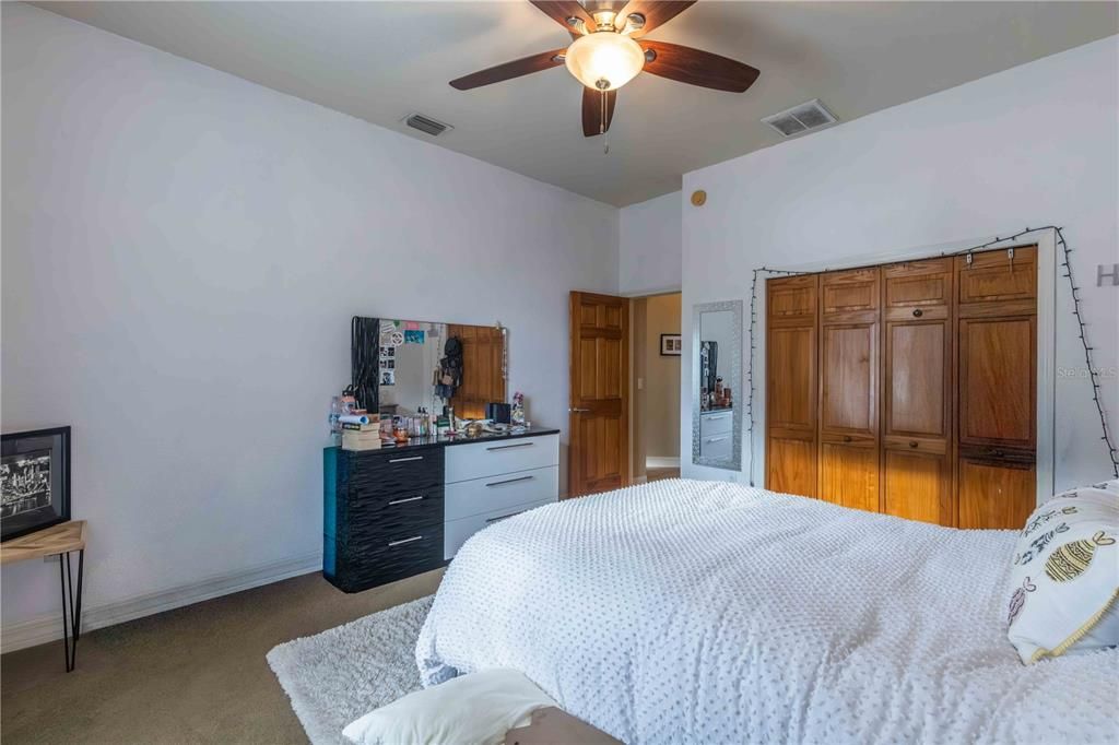 For Sale: $729,000 (3 beds, 3 baths, 2444 Square Feet)