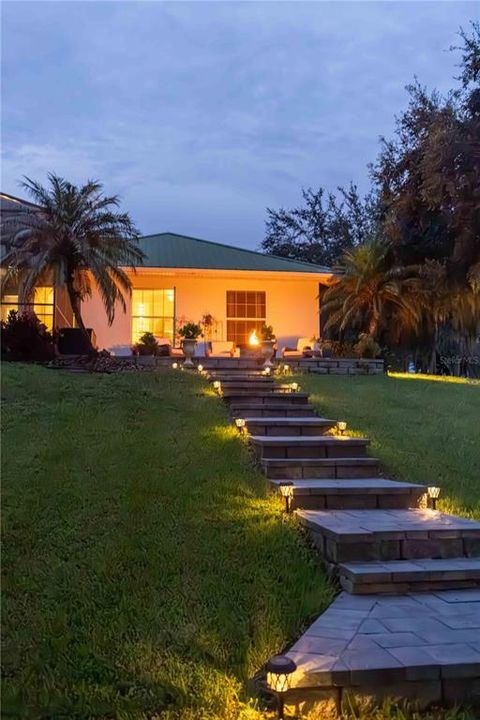 For Sale: $729,000 (3 beds, 3 baths, 2444 Square Feet)