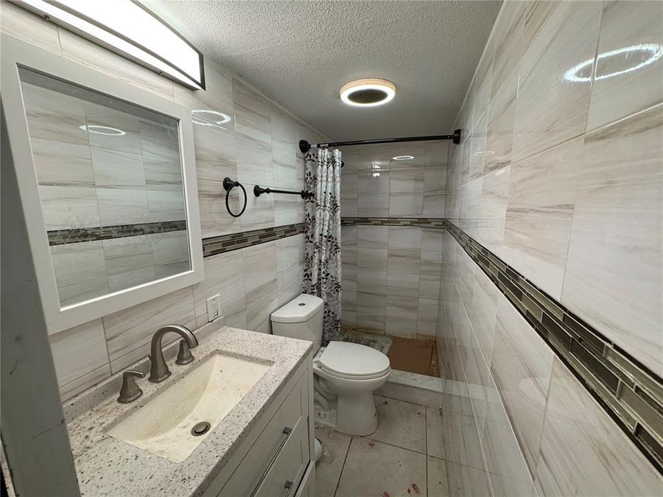 For Sale: $760,000 (5 beds, 4 baths, 4354 Square Feet)