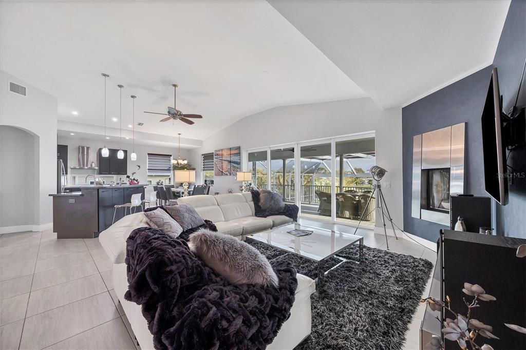 待售: $1,830,000 (4 贝兹, 3 浴室, 3090 平方英尺)