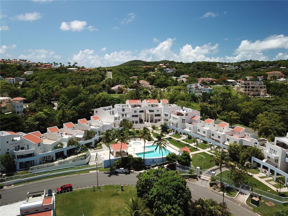 Active With Contract: $485,000 (3 beds, 2 baths, 2187 Square Feet)