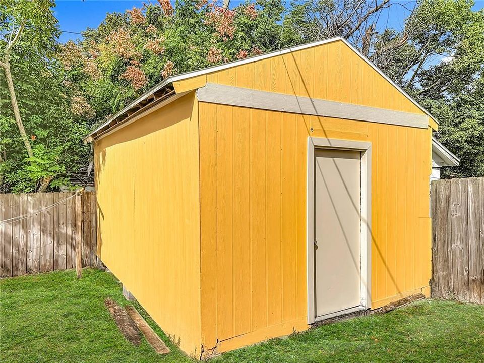 For Sale: $295,000 (3 beds, 2 baths, 1540 Square Feet)