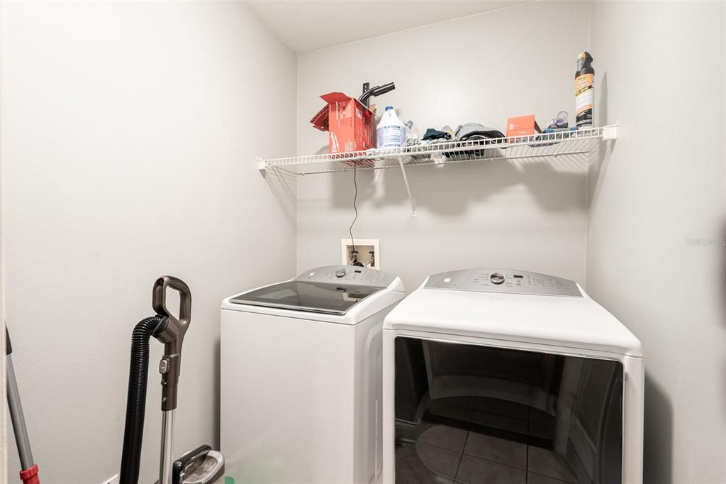 For Sale: $1,089,000 (6 beds, 3 baths, 3452 Square Feet)