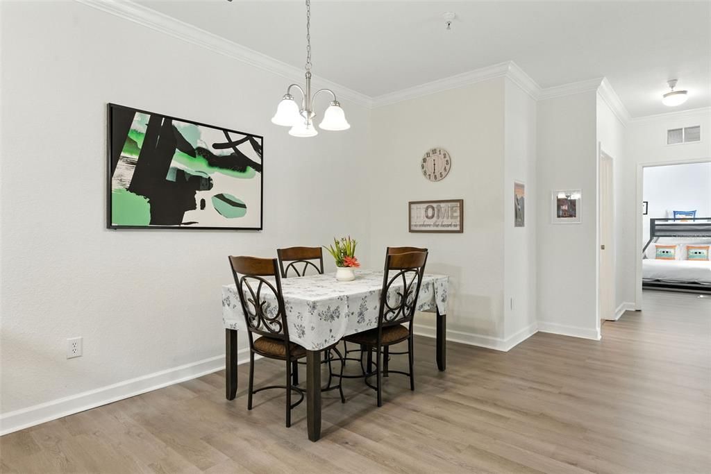 Active With Contract: $215,990 (3 beds, 2 baths, 1244 Square Feet)