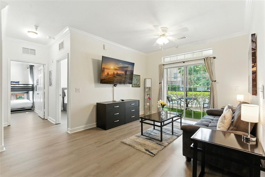 Active With Contract: $215,990 (3 beds, 2 baths, 1244 Square Feet)