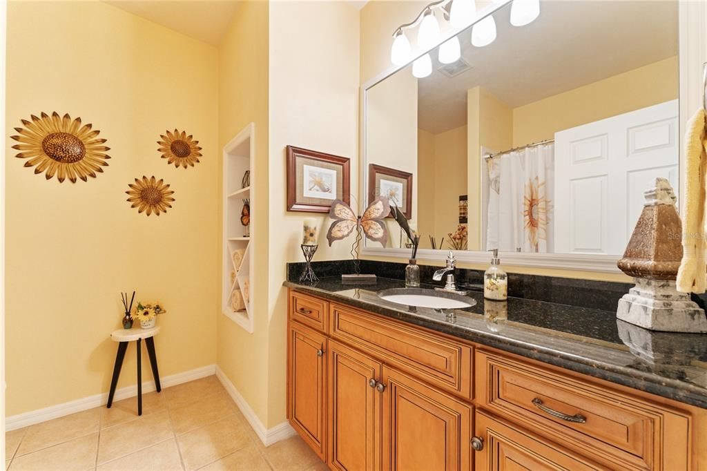 For Sale: $384,600 (3 beds, 2 baths, 1596 Square Feet)