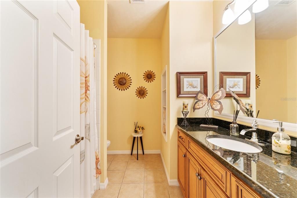 For Sale: $384,600 (3 beds, 2 baths, 1596 Square Feet)