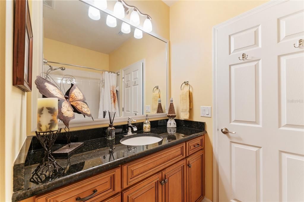 For Sale: $384,600 (3 beds, 2 baths, 1596 Square Feet)