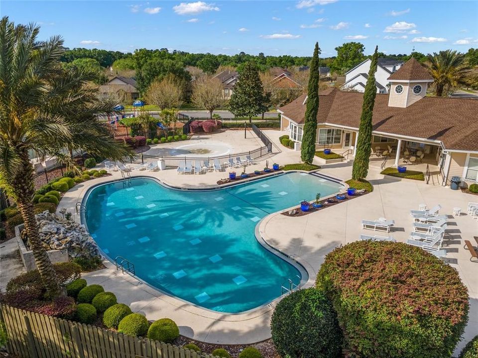 For Sale: $384,600 (3 beds, 2 baths, 1596 Square Feet)