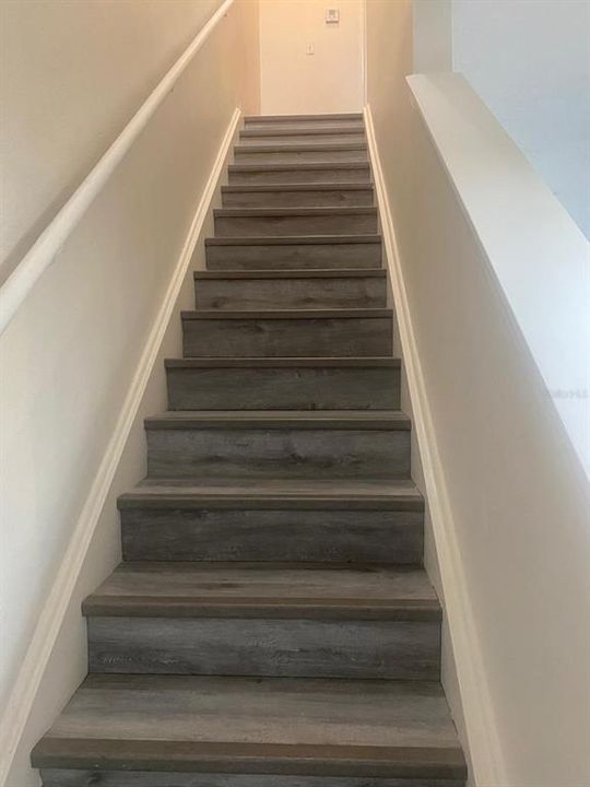 待售: $259,900 (2 贝兹, 2 浴室, 987 平方英尺)