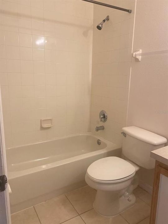 待售: $259,900 (2 贝兹, 2 浴室, 987 平方英尺)