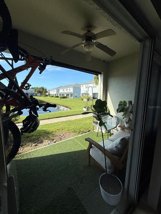 待售: $259,900 (2 贝兹, 2 浴室, 987 平方英尺)