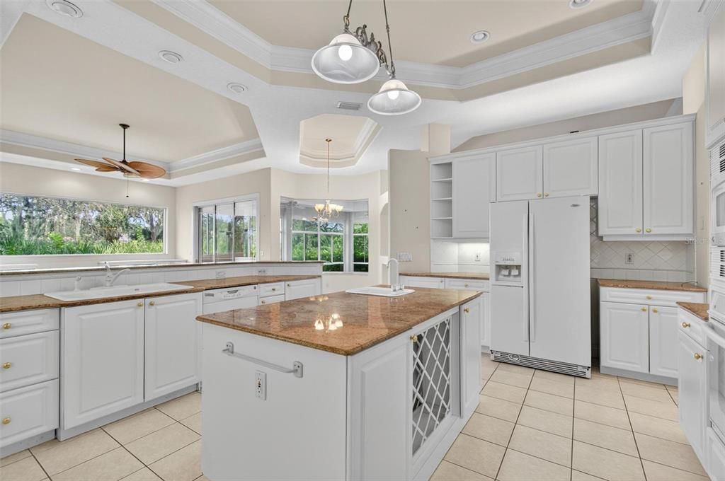 Activo con contrato: $549,900 (4 camas, 2 baños, 3395 Pies cuadrados)