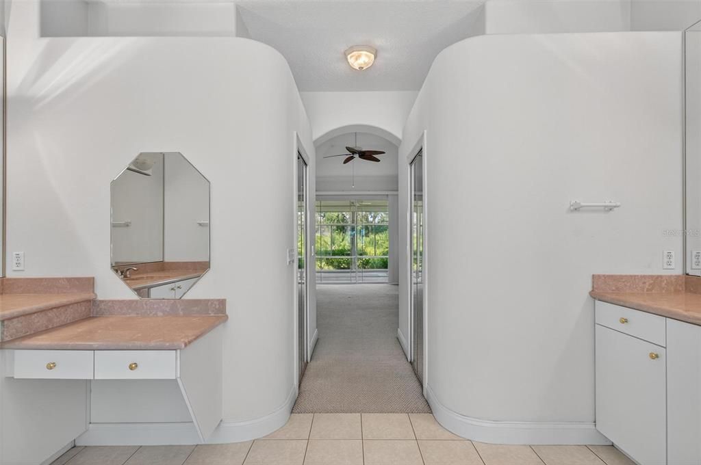 Activo con contrato: $549,900 (4 camas, 2 baños, 3395 Pies cuadrados)