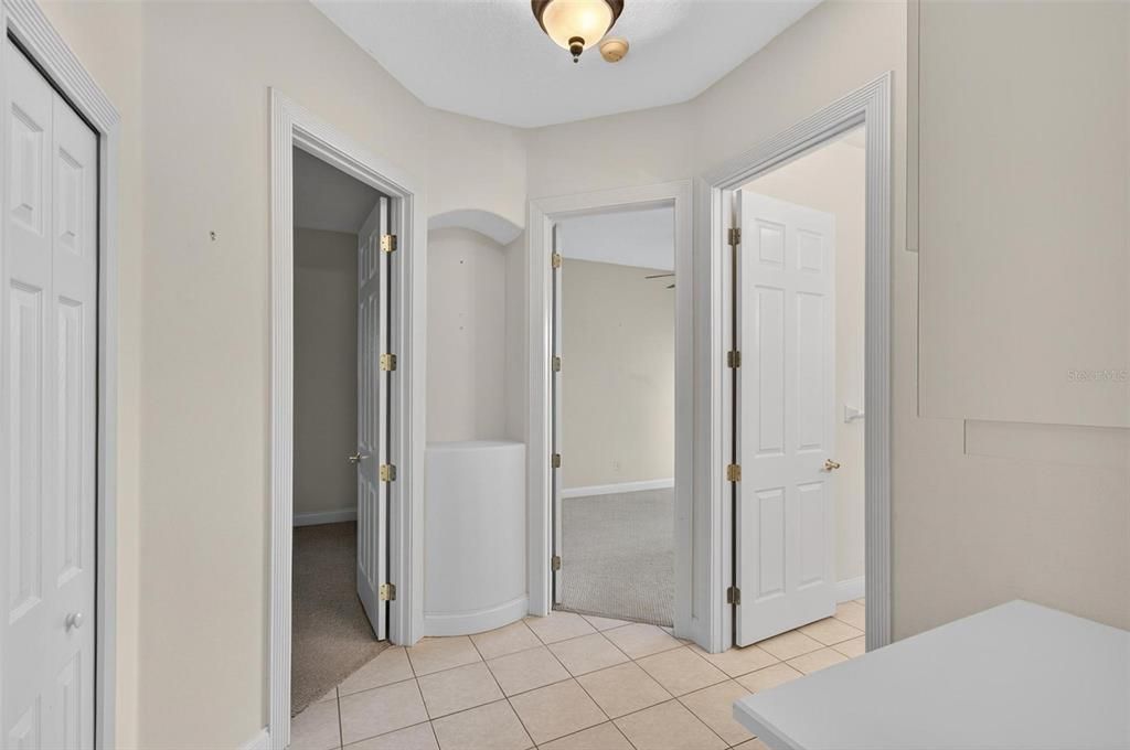 Activo con contrato: $549,900 (4 camas, 2 baños, 3395 Pies cuadrados)