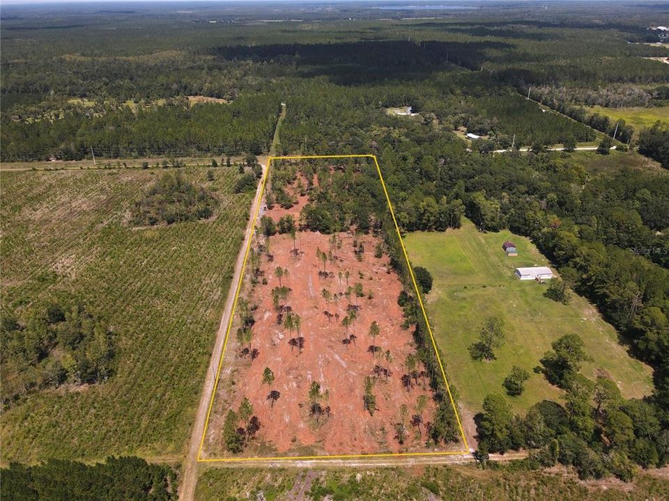 На продажу: $120,000 (10.00 acres)