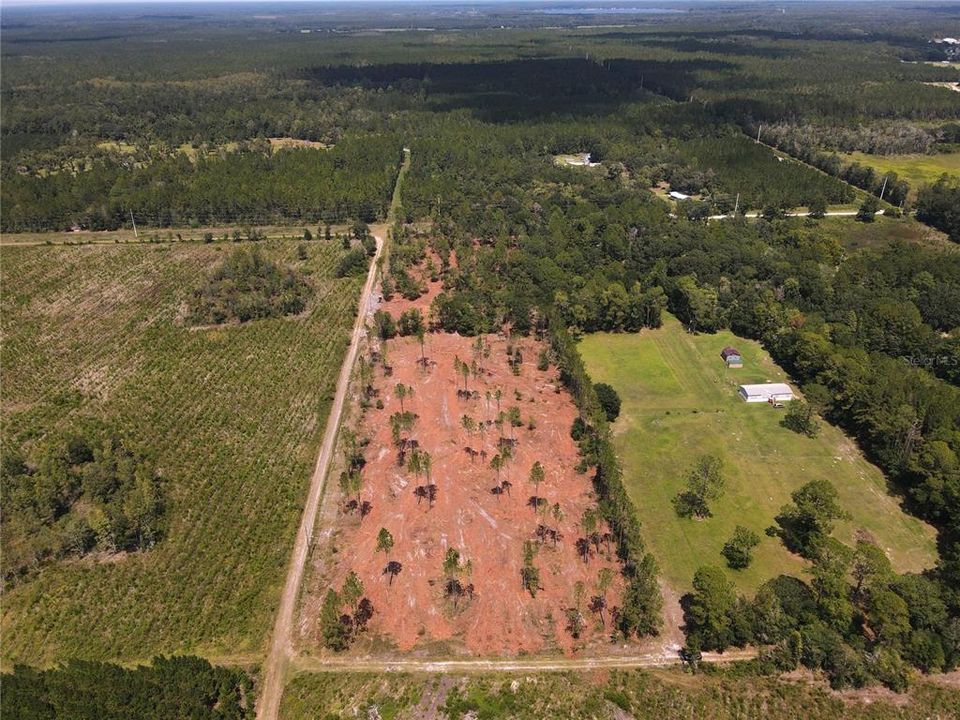 На продажу: $120,000 (10.00 acres)