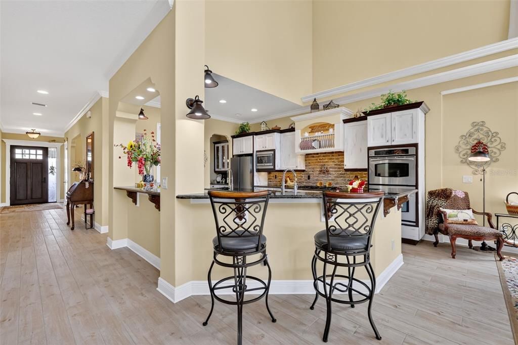 待售: $1,300,000 (5 贝兹, 3 浴室, 4966 平方英尺)