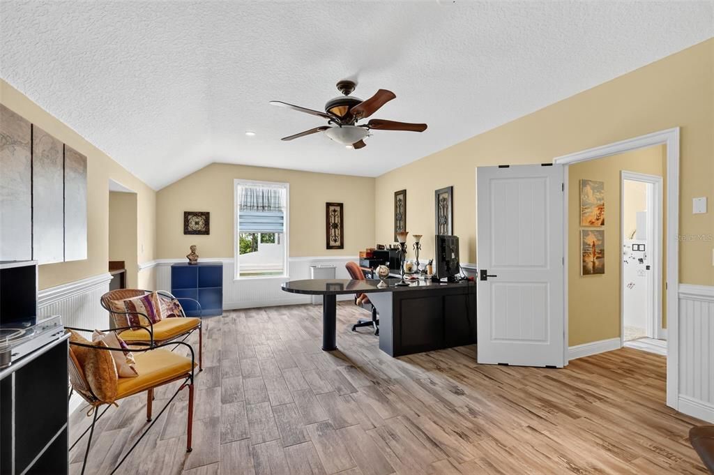 待售: $1,300,000 (5 贝兹, 3 浴室, 4966 平方英尺)