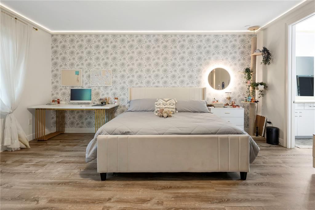 Activo con contrato: $1,798,000 (7 camas, 7 baños, 5329 Pies cuadrados)