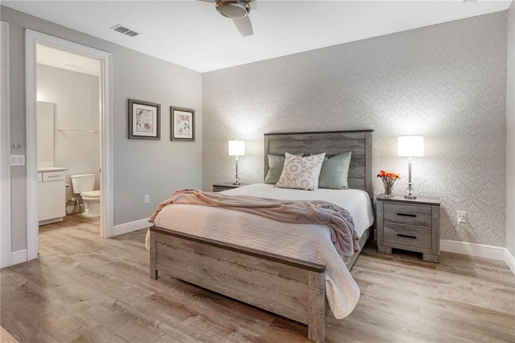 Activo con contrato: $1,798,000 (7 camas, 7 baños, 5329 Pies cuadrados)