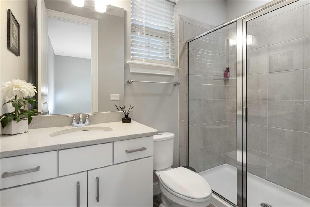 Activo con contrato: $1,798,000 (7 camas, 7 baños, 5329 Pies cuadrados)