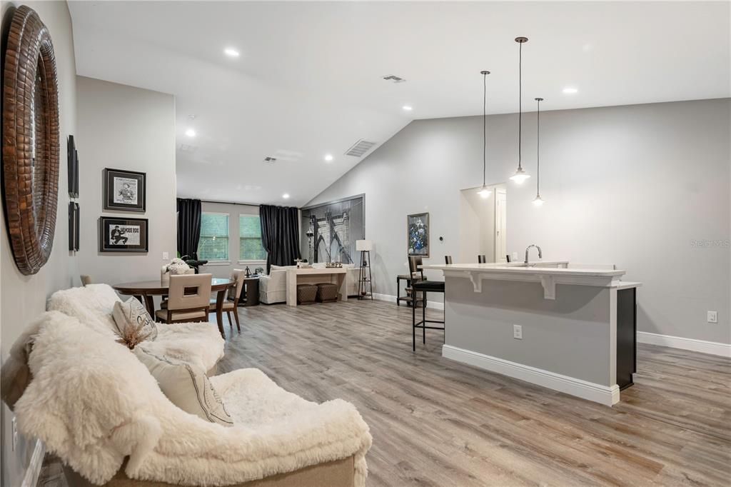 Activo con contrato: $1,798,000 (7 camas, 7 baños, 5329 Pies cuadrados)