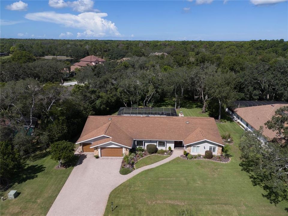 En Venta: $650,000 (5 camas, 4 baños, 3610 Pies cuadrados)