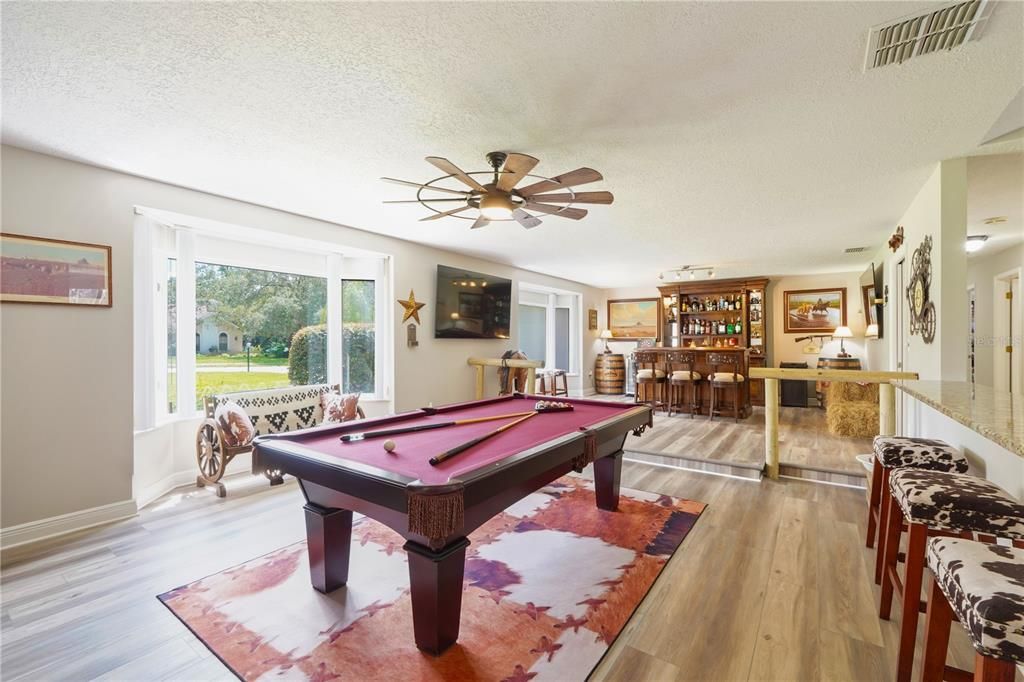 En Venta: $650,000 (5 camas, 4 baños, 3610 Pies cuadrados)