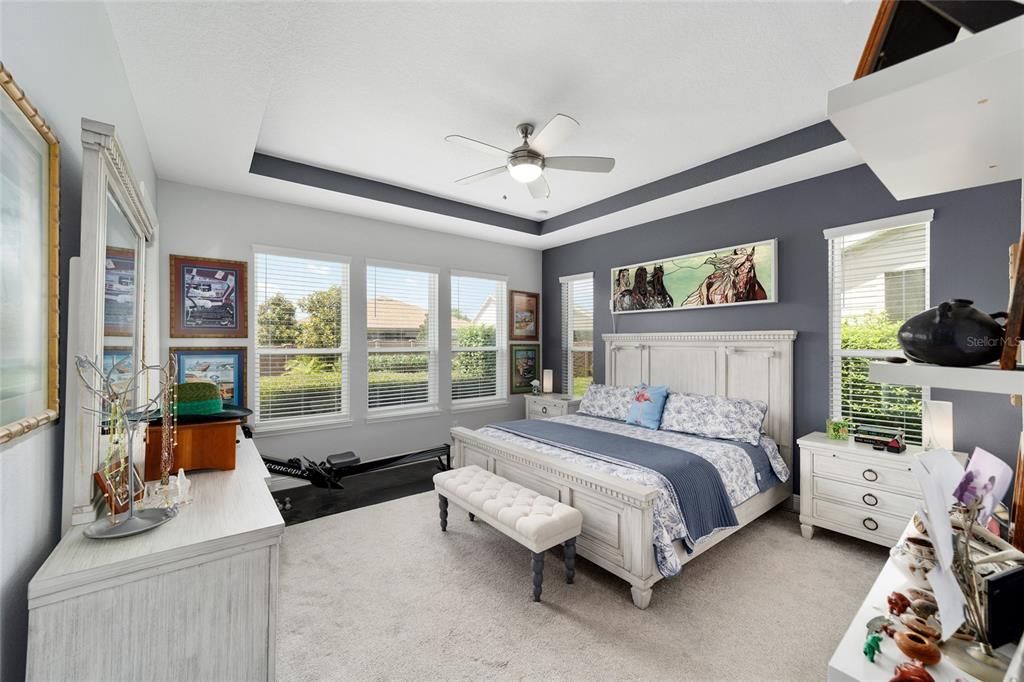 En Venta: $465,000 (3 camas, 2 baños, 2263 Pies cuadrados)