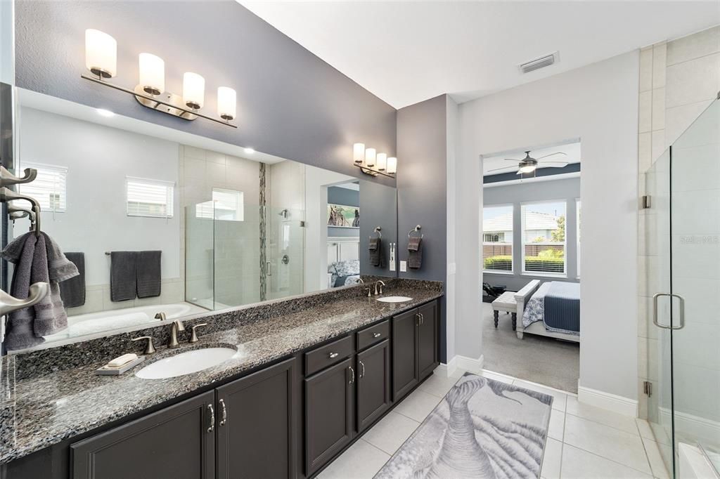 En Venta: $465,000 (3 camas, 2 baños, 2263 Pies cuadrados)