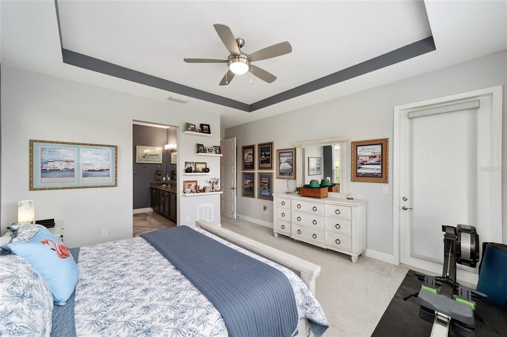 En Venta: $465,000 (3 camas, 2 baños, 2263 Pies cuadrados)