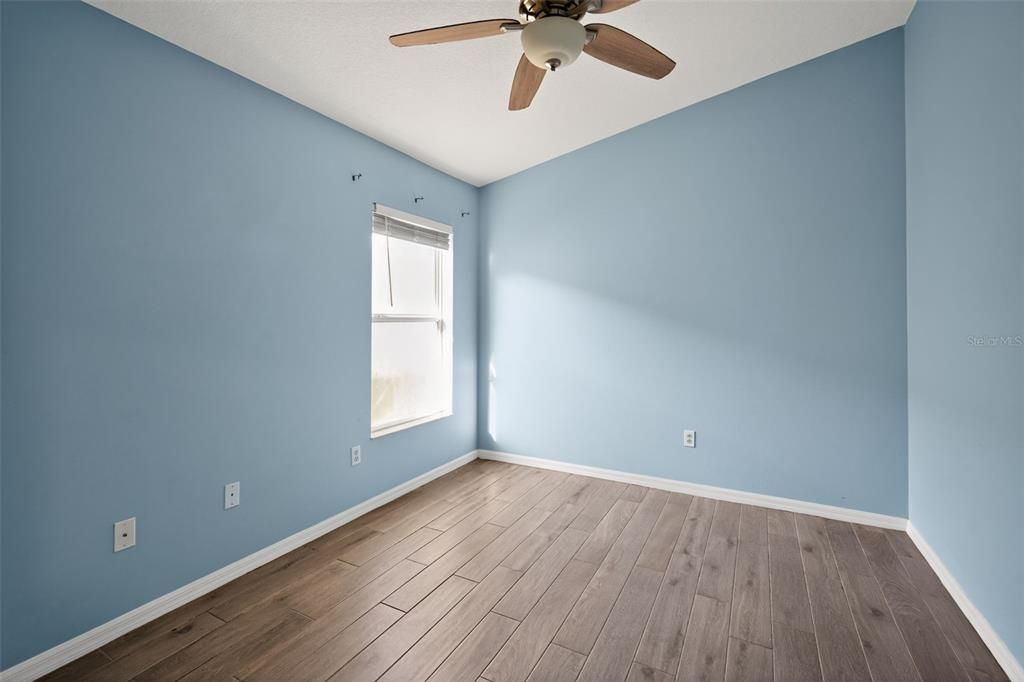 For Sale: $339,000 (3 beds, 2 baths, 1278 Square Feet)