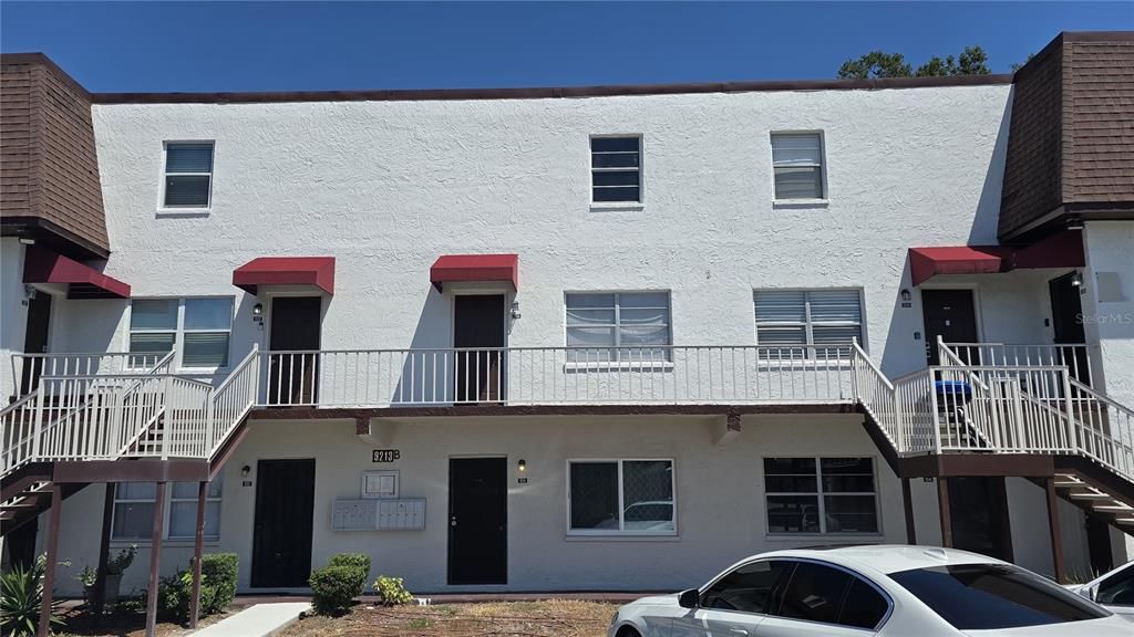 For Rent: $1,750 (1 beds, 1 baths, 760 Square Feet)